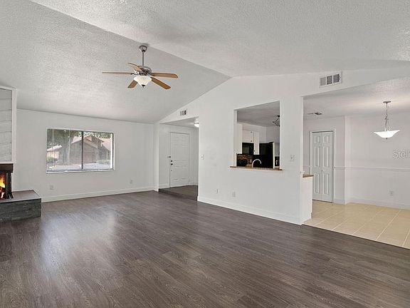 5th image of 2861 Buccaneer Dr