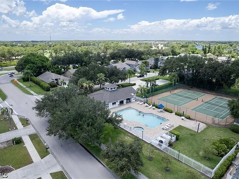 17791 Castle Harbor Dr — Photo 26