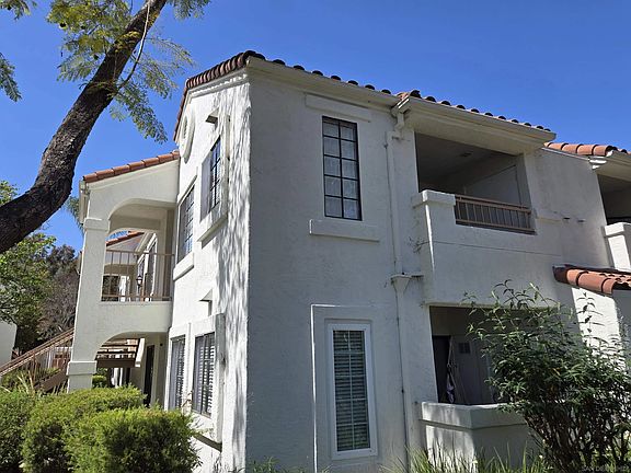 2nd image of 13334 Caminito Ciera Unit 30