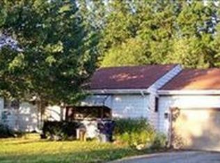 6770 Peck Rd, Ravenna, OH 44266