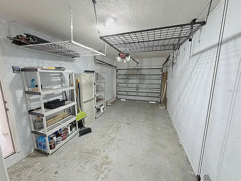 114 Danielle Ct — Photo 24