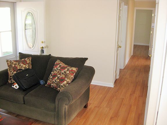 New Floors Throughout!