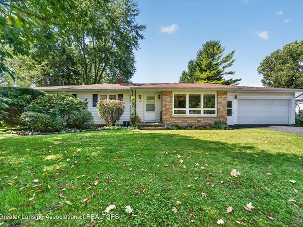 624 S McRoberts St, Mason, MI 48854