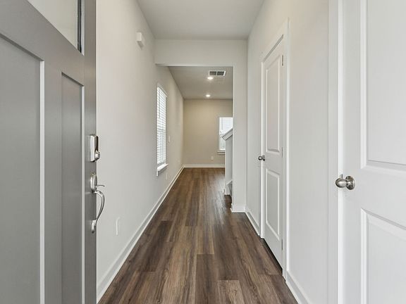 5th image of 4237 Skyridge Dr Lot 201