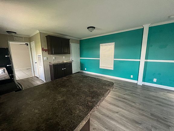 3rd image of 7004 Glen Cove Dr
