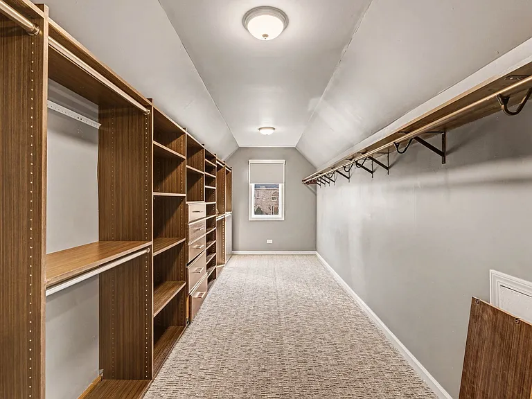 841 Turnbridge Cir — Photo 16