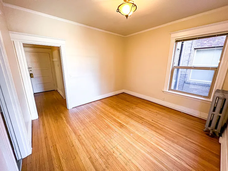 Bancroft Apartments — Photo 4