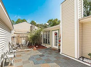 8133 Baringer Rd, Baton Rouge, LA 70817