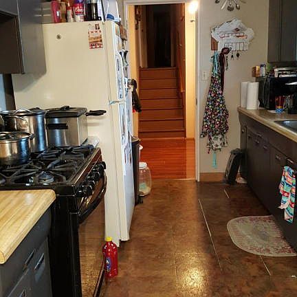 4th image of 79 Evergreen Dr