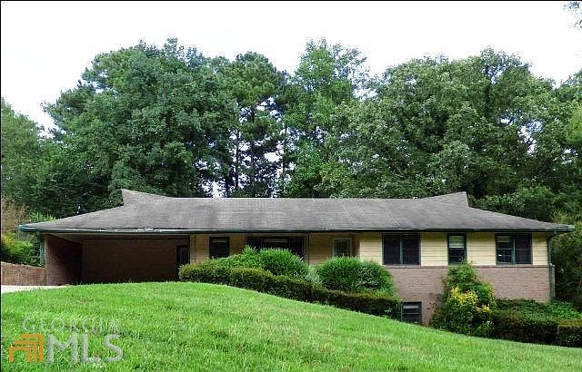 1st image of 840 Valley Creek Dr