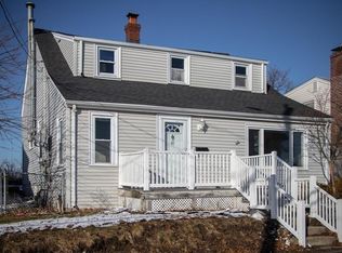 48 Whitehead Ave, Hull, MA 02045