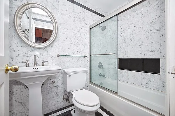 Rented by Fifth & Forever LLC | media 17