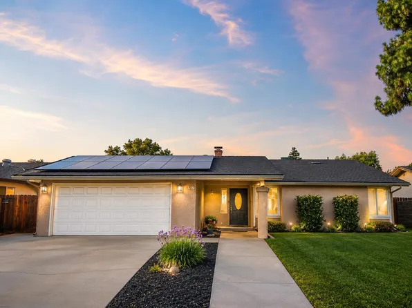 1517 Lincoln Ave, Clovis, CA 93611