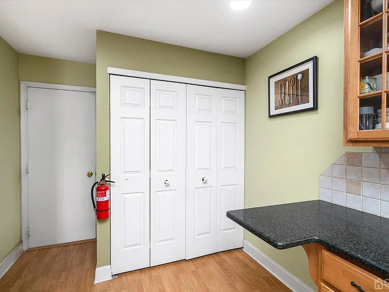 31D Chicopee Dr — Photo 12