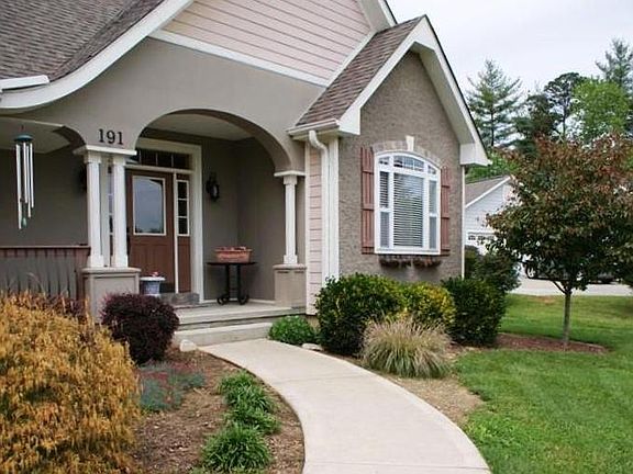 3rd image of 191 Lewis Creek Dr