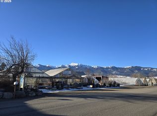 118 Fish Hatchery Ln, Enterprise, OR 97828