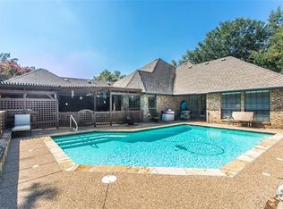 5008 Skylark Ct, North Richland Hills, TX 76180