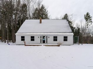 19 Littlefield Trl, Sidney, ME 04330