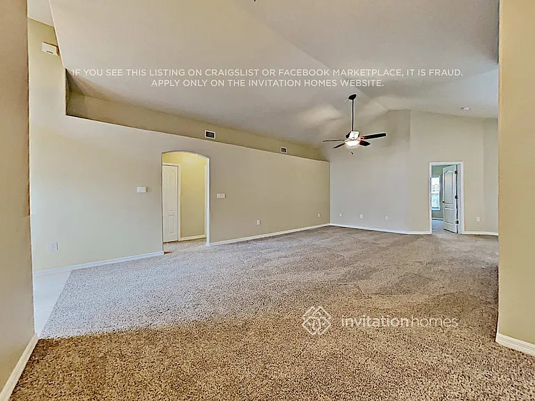 8071 Kingswood Way — Photo 6