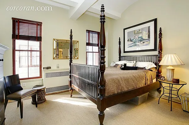 Rented by Corcoran | media 35