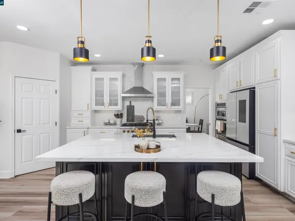 2373 Alsace Ct, Livermore, CA 94550