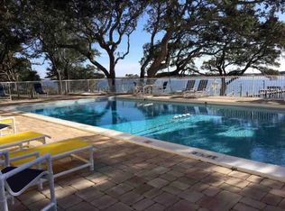 209 W Miracle Strip Pkwy APT E201, Mary Esther, FL 32569