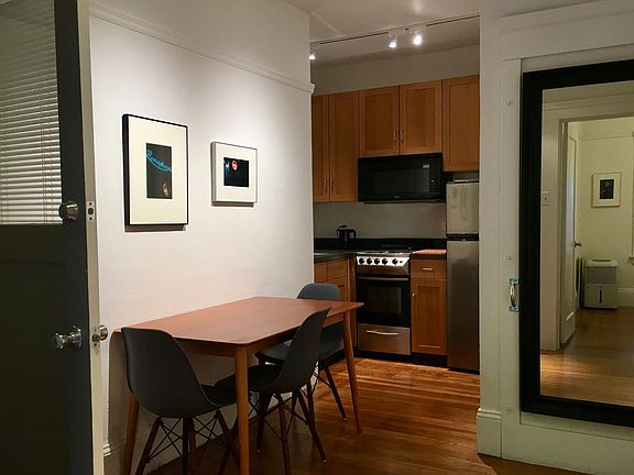 4th image of 409 Cortland Ave