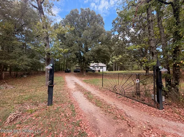 196 Lenzi Rd, Byhalia, MS 38611