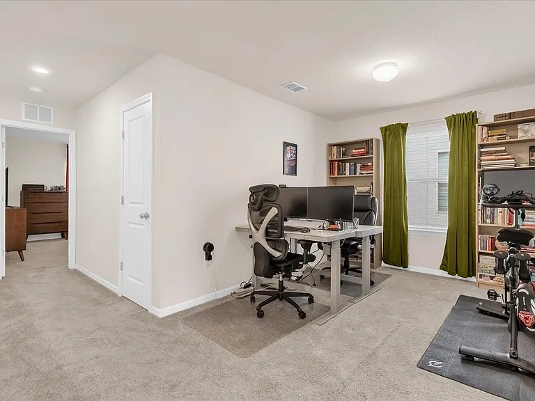 5090 Caspian St — Photo 17