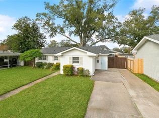 52 Hennessey Ct, River Ridge, LA 70123