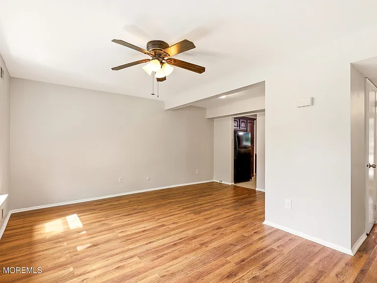 35 Mizzen Dr — Photo 3