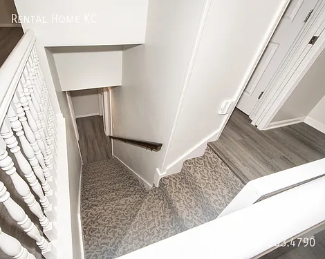 7800 Noland Rd — Photo 23