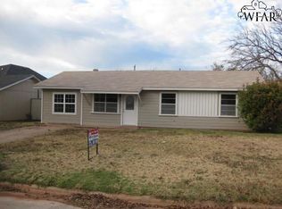 1110 Ireland St, Wichita Falls, TX 76301