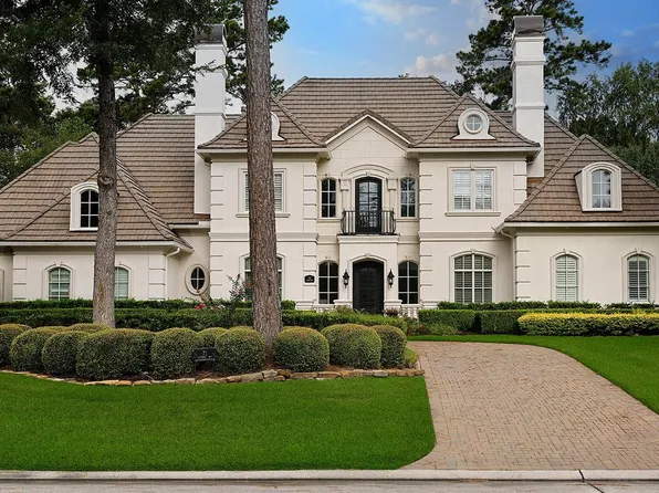 71 N Lamerie Way, The Woodlands, TX 77382