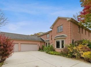 3349 Lakeside Ave, Northbrook, IL