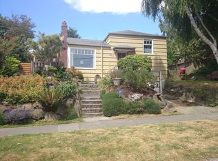 3033 36th Ave W, Seattle, WA 98199