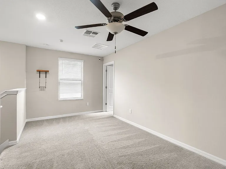 4529 Eternal Prince Dr — Photo 27