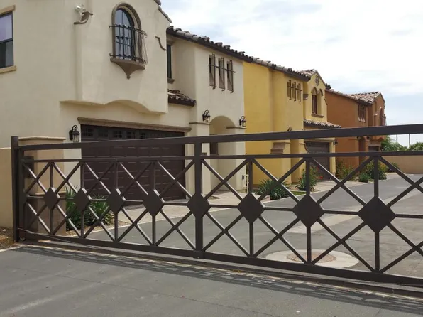 3345 E Pinchot Ave, Phoenix, AZ 85018