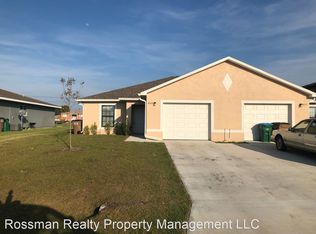 4031 SW 8th Pl, Cape Coral, FL 33914
