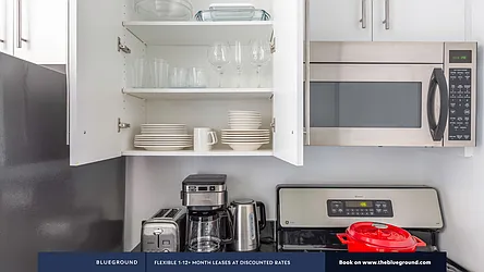 Rented by The Blueground