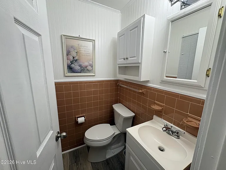 2000 Opal St — Photo 13