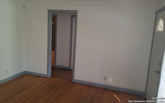 2nd image of 323 Waxwood Ln