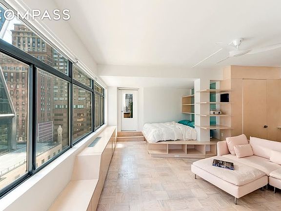 3rd image of 310 W 56th St Ph C