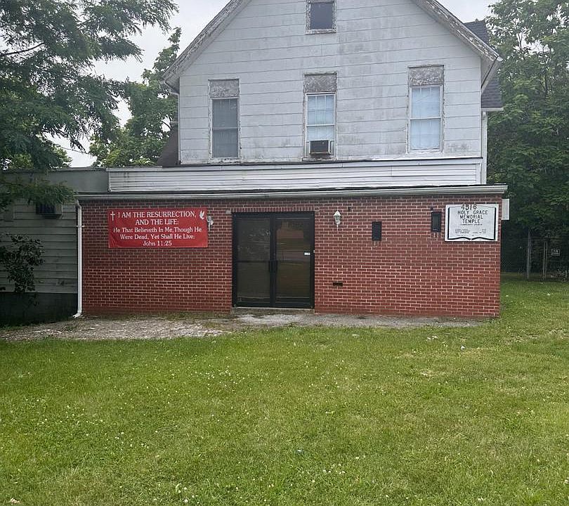 1st image of 4516 Reisterstown Rd