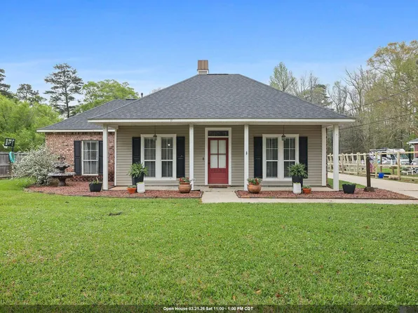 10653 Ray Dr, Denham Springs, LA 70706