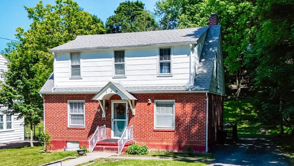 1st image of 140 Whippoorwill Dr