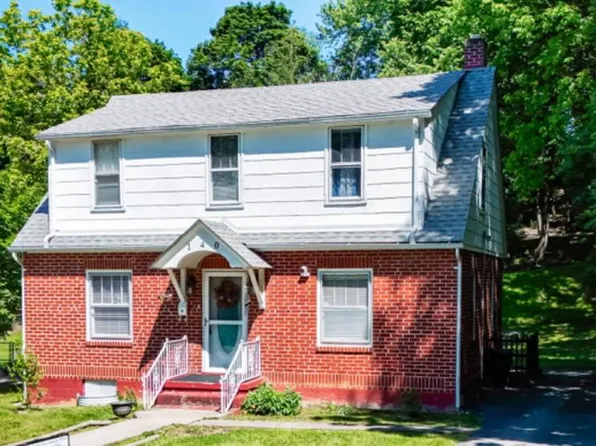 140 Whippoorwill Dr, Romney, WV 26757