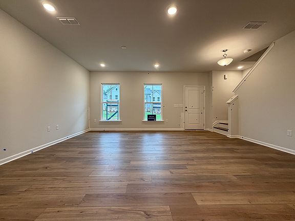 2nd image of 182 Glenmore Gardens Rd