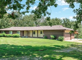 1416 Highway 49, Davisville, MO 65456