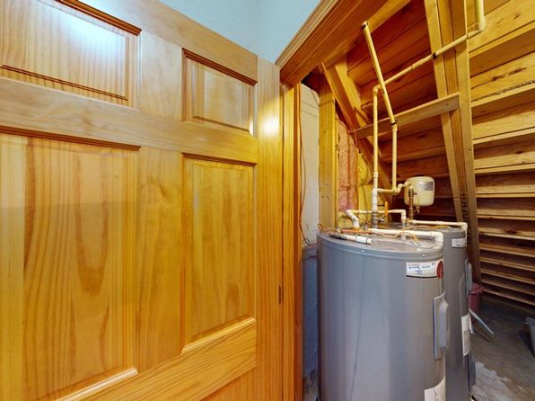 24 Rocky Top Heights Rd, Blairsville, GA 30512